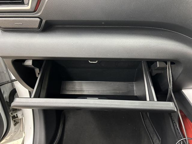 ライズ Z 9インチメモリナビ/地デジ/レーダークルコン/レーンキープアシスト/トヨタセーフティ/オートハイビーム/シートヒーター/クリアランスソナー/アイドリングストップ/BSM/ETC/LEDヘッドライト(36枚目)