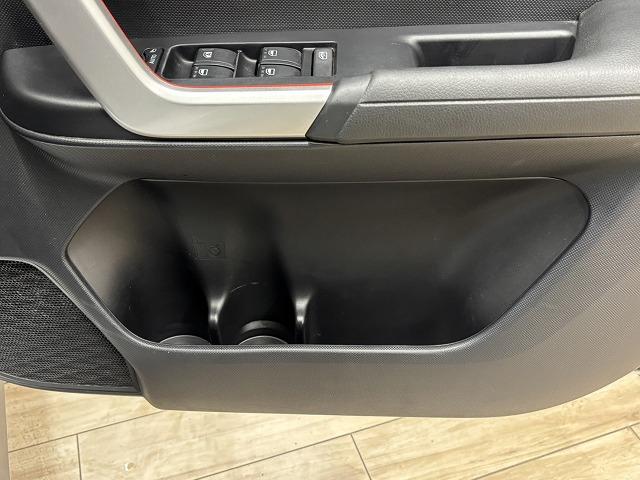 ライズ Z 9インチメモリナビ/地デジ/レーダークルコン/レーンキープアシスト/トヨタセーフティ/オートハイビーム/シートヒーター/クリアランスソナー/アイドリングストップ/BSM/ETC/LEDヘッドライト(40枚目)