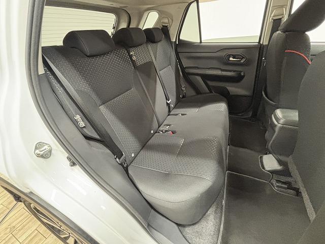 ライズ Z 9インチメモリナビ/地デジ/レーダークルコン/レーンキープアシスト/トヨタセーフティ/オートハイビーム/シートヒーター/クリアランスソナー/アイドリングストップ/BSM/ETC/LEDヘッドライト(41枚目)