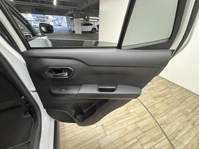 ライズ Z 9インチメモリナビ/地デジ/レーダークルコン/レーンキープアシスト/トヨタセーフティ/オートハイビーム/シートヒーター/クリアランスソナー/アイドリングストップ/BSM/ETC/LEDヘッドライト(42枚目)