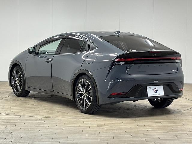 TOYOTA PRIUS Z