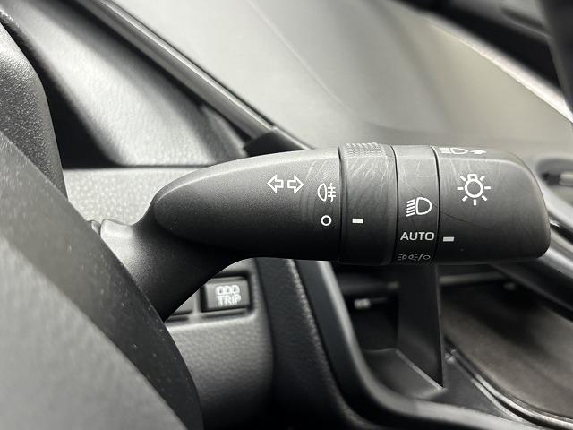 TOYOTA PRIUS Z