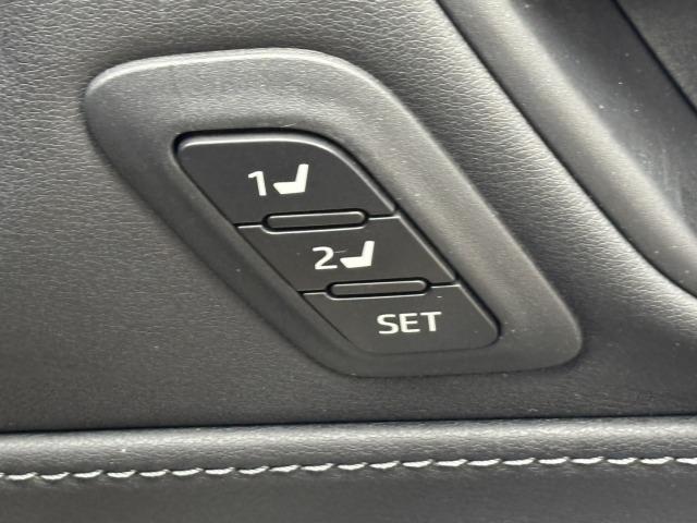 TOYOTA HARRIER G LEATHER PACKAGE