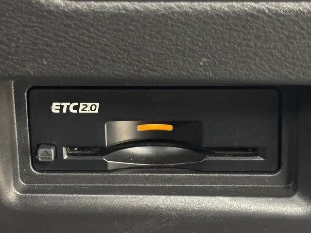 セレナ ハイウェイスターV 純正12.3インチナビ/プロパイロット/全方位カメラ/デジタルインナーミラー/地デジ/両側電動スライド/Wエアコン/LEDヘッドライト/電動パーキングブレーキ(10枚目)