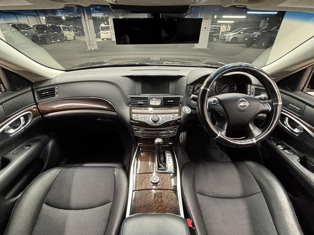 NISSAN FUGA 250GT
