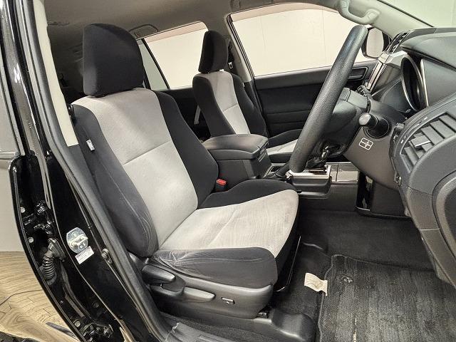 TOYOTA LAND CRUISER PRADO TX ARGENTO CROSS