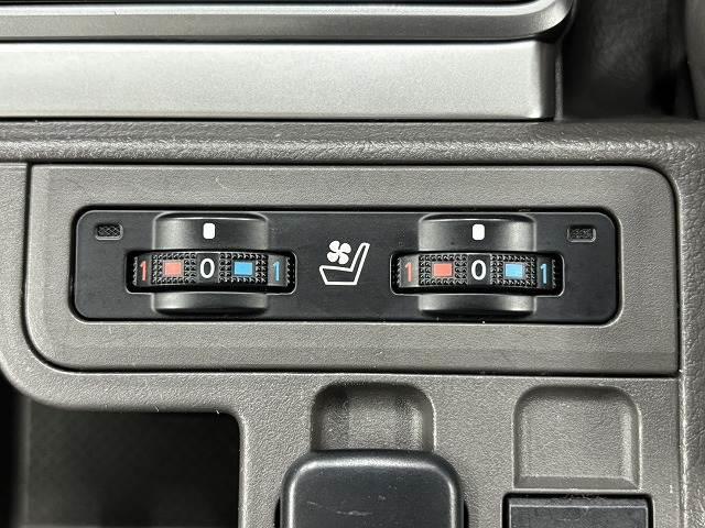 ランドクルーザープラド ＴＸ　Ｌパッケージ　モデリスタエアロ／サンルーフ／ルーフレール／純正９インチナビ／地デジ／白革／パワーシート／シートベンチレーション／純正ＯＰ１９インチＡＷ／レーダークルコン／レーンキープアシスト／軽減ブレーキ（8枚目）