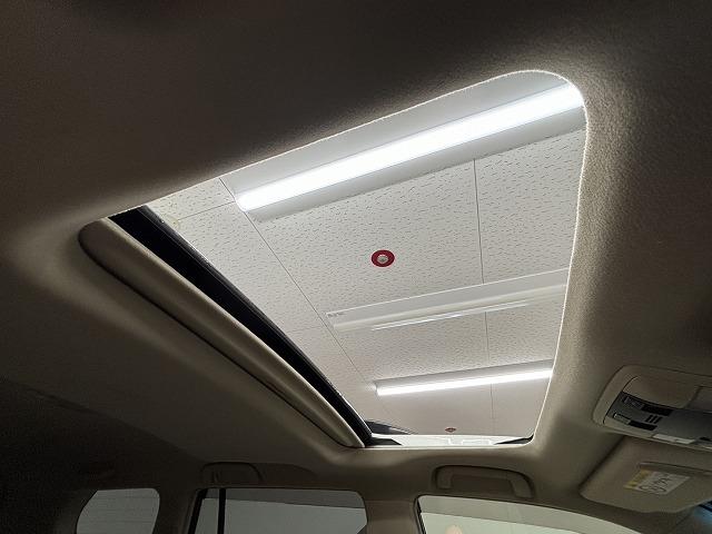 ランドクルーザープラド ＴＸ　Ｌパッケージ　モデリスタエアロ／サンルーフ／ルーフレール／純正９インチナビ／地デジ／白革／パワーシート／シートベンチレーション／純正ＯＰ１９インチＡＷ／レーダークルコン／レーンキープアシスト／軽減ブレーキ（37枚目）