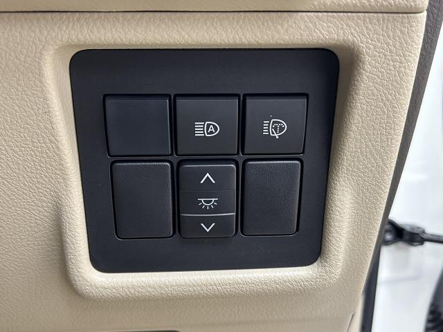 ランドクルーザープラド ＴＸ　Ｌパッケージ　モデリスタエアロ／サンルーフ／ルーフレール／純正９インチナビ／地デジ／白革／パワーシート／シートベンチレーション／純正ＯＰ１９インチＡＷ／レーダークルコン／レーンキープアシスト／軽減ブレーキ（44枚目）