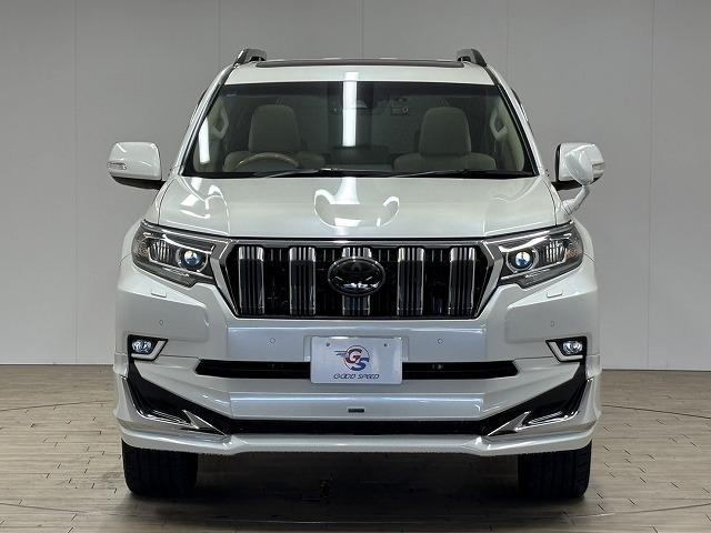 ランドクルーザープラド ＴＸ　Ｌパッケージ　モデリスタエアロ／サンルーフ／ルーフレール／純正９インチナビ／地デジ／白革／パワーシート／シートベンチレーション／純正ＯＰ１９インチＡＷ／レーダークルコン／レーンキープアシスト／軽減ブレーキ（62枚目）