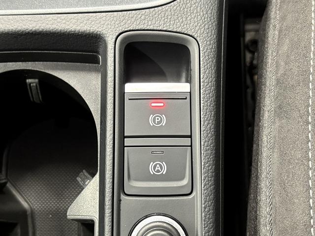 Ｑ３ ３５　ＴＦＳＩ　Ｓ　ｌｉｎｅ　ＲＨＤ　ブラックスタイリングパッケージ／レーダークルコン／純正８．８インチナビ／全方位カメラ／パワーバックドア／クリアランスソナー／アイドリングストップ／黒革シート／パワーシート／シートヒーター（40枚目）