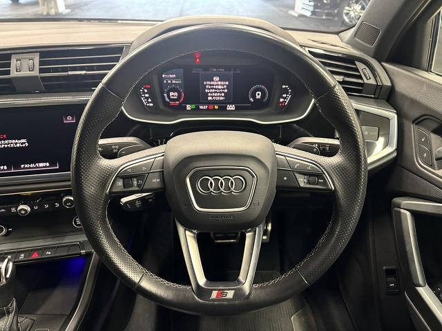 Ｑ３ ３５　ＴＦＳＩ　Ｓ　ｌｉｎｅ　ＲＨＤ　ブラックスタイリングパッケージ／レーダークルコン／純正８．８インチナビ／全方位カメラ／パワーバックドア／クリアランスソナー／アイドリングストップ／黒革シート／パワーシート／シートヒーター（41枚目）