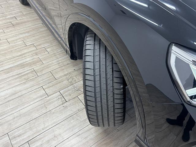 Ｑ３ ３５　ＴＦＳＩ　Ｓ　ｌｉｎｅ　ＲＨＤ　ブラックスタイリングパッケージ／レーダークルコン／純正８．８インチナビ／全方位カメラ／パワーバックドア／クリアランスソナー／アイドリングストップ／黒革シート／パワーシート／シートヒーター（51枚目）