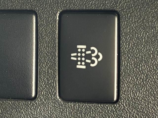 ハイエースバン スーパーＧＬ　ダークプライムＩＩ　衝突軽減／オートハイビーム／スマートキー／ＥＴＣ／ＬＥＤヘッドライト／リアデフォッガー／オートエアコン／オートライト／ＳＲＳエアバック／ＡＢＳ（10枚目）