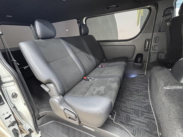 ハイエースバン スーパーＧＬ　ダークプライムＩＩ　衝突軽減／オートハイビーム／スマートキー／ＥＴＣ／ＬＥＤヘッドライト／リアデフォッガー／オートエアコン／オートライト／ＳＲＳエアバック／ＡＢＳ（39枚目）