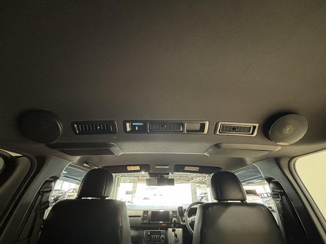 ハイエースバン スーパーＧＬ　ダークプライムＩＩ　衝突軽減／オートハイビーム／スマートキー／ＥＴＣ／ＬＥＤヘッドライト／リアデフォッガー／オートエアコン／オートライト／ＳＲＳエアバック／ＡＢＳ（41枚目）