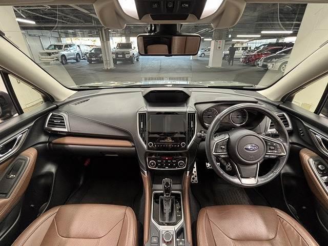 フォレスター アドバンス　サンルーフ／茶革／デジタルインナーミラー／ＤＩＡＴＯＮＥ８型ナビ地デジ／フロントサイドバックモニター／ＢＳＭ／追従クルコン／パワーシート／シートヒーター／パワーバックドア／ＬＥＤ／ＥＴＣ／スマートキー（2枚目）