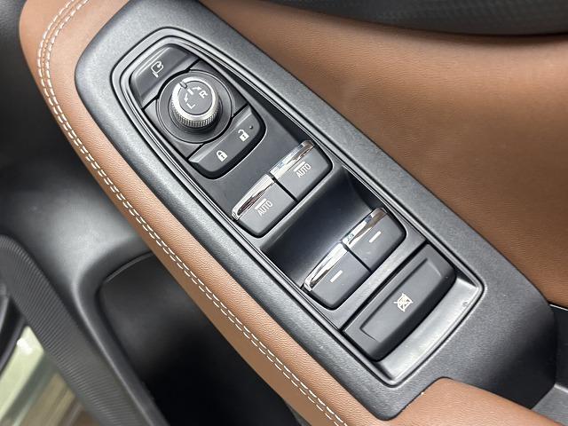 フォレスター アドバンス　サンルーフ／茶革／デジタルインナーミラー／ＤＩＡＴＯＮＥ８型ナビ地デジ／フロントサイドバックモニター／ＢＳＭ／追従クルコン／パワーシート／シートヒーター／パワーバックドア／ＬＥＤ／ＥＴＣ／スマートキー（39枚目）