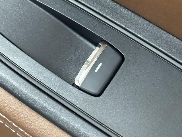 フォレスター アドバンス　サンルーフ／茶革／デジタルインナーミラー／ＤＩＡＴＯＮＥ８型ナビ地デジ／フロントサイドバックモニター／ＢＳＭ／追従クルコン／パワーシート／シートヒーター／パワーバックドア／ＬＥＤ／ＥＴＣ／スマートキー（46枚目）