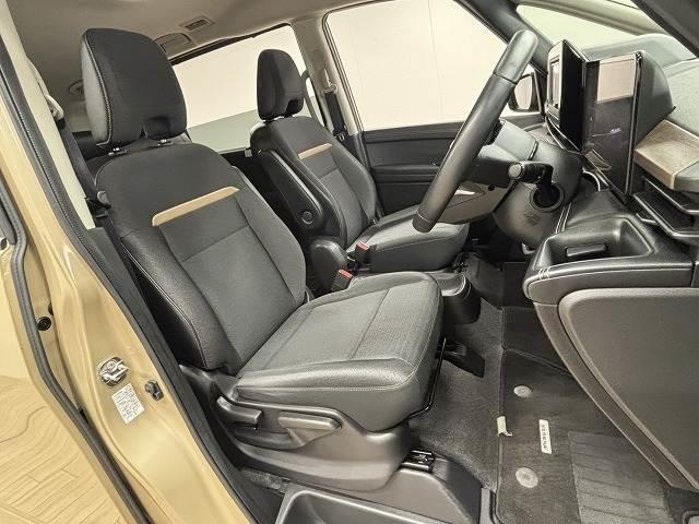 セレナ e-パワー ハイウェイスターV SDナビ/全周囲/両側電動/デジタルインナーミラー/追従クルコン/BSM/衝突軽減/LED/スマートキー/オートエアコン/オートライト/レーンキープ/純正16インチAW(5枚目)