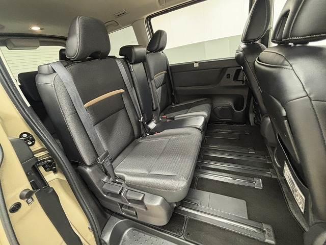 セレナ e-パワー ハイウェイスターV SDナビ/全周囲/両側電動/デジタルインナーミラー/追従クルコン/BSM/衝突軽減/LED/スマートキー/オートエアコン/オートライト/レーンキープ/純正16インチAW(6枚目)