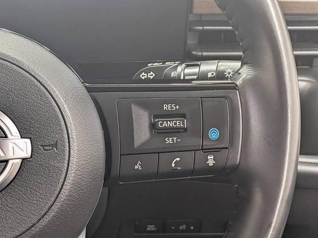 セレナ e-パワー ハイウェイスターV SDナビ/全周囲/両側電動/デジタルインナーミラー/追従クルコン/BSM/衝突軽減/LED/スマートキー/オートエアコン/オートライト/レーンキープ/純正16インチAW(7枚目)