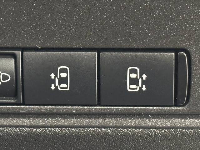 セレナ e-パワー ハイウェイスターV SDナビ/全周囲/両側電動/デジタルインナーミラー/追従クルコン/BSM/衝突軽減/LED/スマートキー/オートエアコン/オートライト/レーンキープ/純正16インチAW(9枚目)