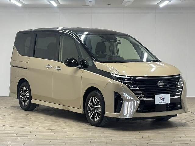 セレナ e-パワー ハイウェイスターV SDナビ/全周囲/両側電動/デジタルインナーミラー/追従クルコン/BSM/衝突軽減/LED/スマートキー/オートエアコン/オートライト/レーンキープ/純正16インチAW(14枚目)