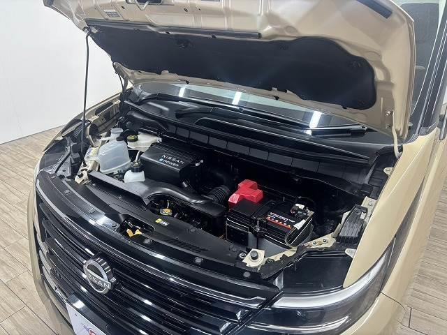 セレナ e-パワー ハイウェイスターV SDナビ/全周囲/両側電動/デジタルインナーミラー/追従クルコン/BSM/衝突軽減/LED/スマートキー/オートエアコン/オートライト/レーンキープ/純正16インチAW(18枚目)