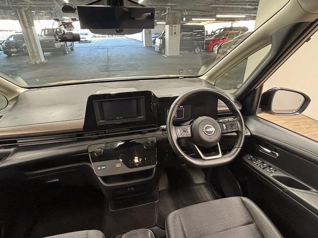 セレナ e-パワー ハイウェイスターV SDナビ/全周囲/両側電動/デジタルインナーミラー/追従クルコン/BSM/衝突軽減/LED/スマートキー/オートエアコン/オートライト/レーンキープ/純正16インチAW(45枚目)