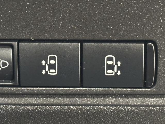 セレナ e-パワー ハイウェイスターV SDナビ/全周囲/両側電動/デジタルインナーミラー/追従クルコン/BSM/衝突軽減/LED/スマートキー/オートエアコン/オートライト/レーンキープ/純正16インチAW(55枚目)