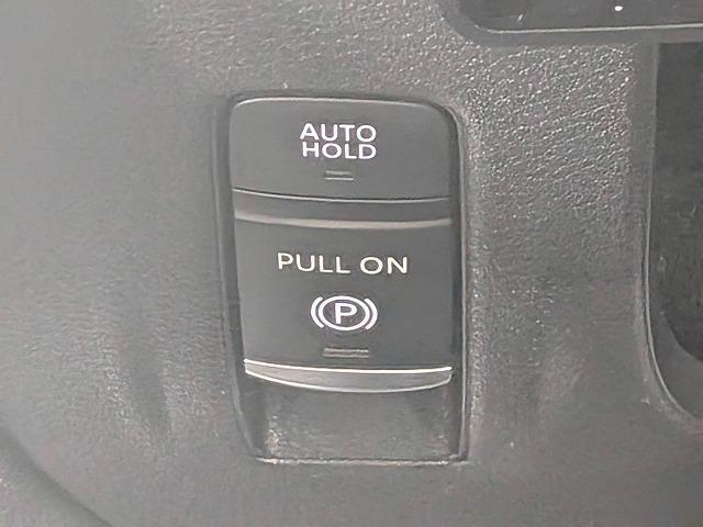 セレナ e-パワー ハイウェイスターV SDナビ/全周囲/両側電動/デジタルインナーミラー/追従クルコン/BSM/衝突軽減/LED/スマートキー/オートエアコン/オートライト/レーンキープ/純正16インチAW(57枚目)