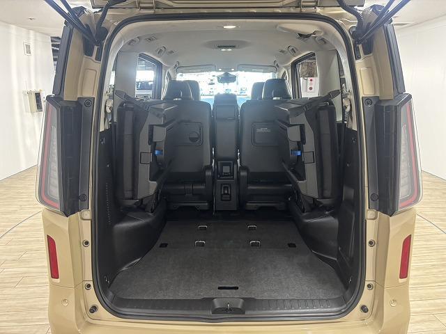 セレナ e-パワー ハイウェイスターV SDナビ/全周囲/両側電動/デジタルインナーミラー/追従クルコン/BSM/衝突軽減/LED/スマートキー/オートエアコン/オートライト/レーンキープ/純正16インチAW(71枚目)