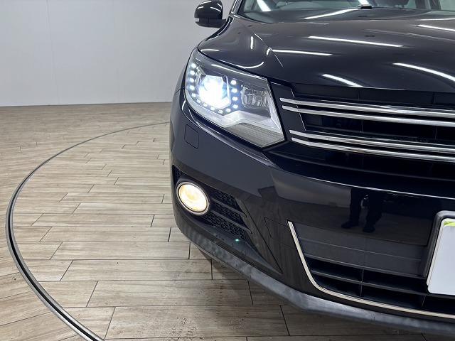 ティグアン ＴＳＩブルーモーションテクノロジー　純正ナビ地デジ／バックカメラ／ＤＶＤ再生／Ｂｌｕｅｔｏｏｔｈ／バックカメラ／アイドリングストップ／オートエアコン／キセノンライト／純正１７インチＡＷ／電子パーキングブレーキ（71枚目）