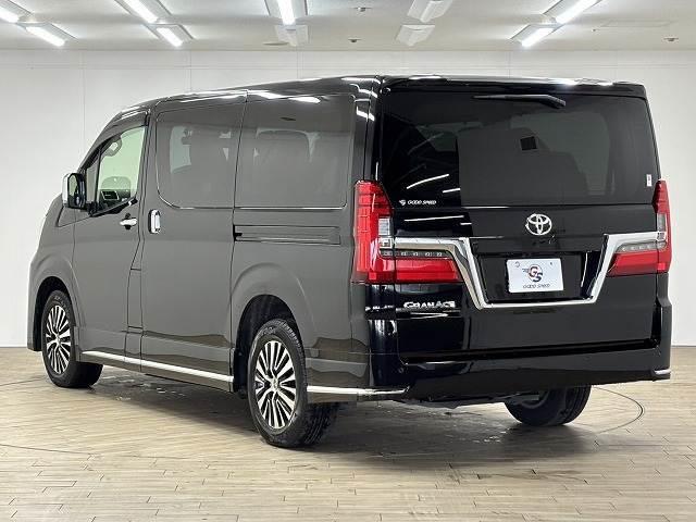 グランエース G ワンオーナー/純正8型ナビ地デジ/全周囲/12.1型後席モニター/ベージュレザー/デジタルインナーミラー/両側電動/BSM/衝突軽減/パワーシート/シートヒーター/オートハイビーム//LED/ETC(17枚目)