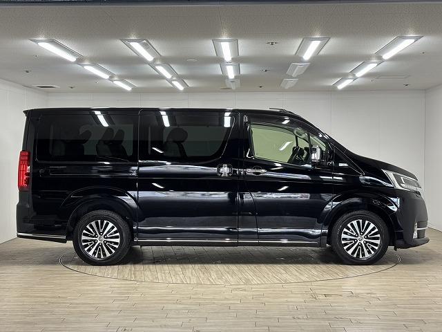 グランエース G ワンオーナー/純正8型ナビ地デジ/全周囲/12.1型後席モニター/ベージュレザー/デジタルインナーミラー/両側電動/BSM/衝突軽減/パワーシート/シートヒーター/オートハイビーム//LED/ETC(25枚目)