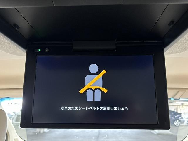 グランエース G ワンオーナー/純正8型ナビ地デジ/全周囲/12.1型後席モニター/ベージュレザー/デジタルインナーミラー/両側電動/BSM/衝突軽減/パワーシート/シートヒーター/オートハイビーム//LED/ETC(43枚目)