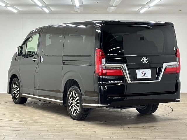 グランエース G ワンオーナー/純正8型ナビ地デジ/全周囲/12.1型後席モニター/ベージュレザー/デジタルインナーミラー/両側電動/BSM/衝突軽減/パワーシート/シートヒーター/オートハイビーム//LED/ETC(70枚目)