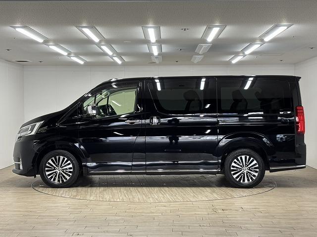 グランエース G ワンオーナー/純正8型ナビ地デジ/全周囲/12.1型後席モニター/ベージュレザー/デジタルインナーミラー/両側電動/BSM/衝突軽減/パワーシート/シートヒーター/オートハイビーム//LED/ETC(72枚目)