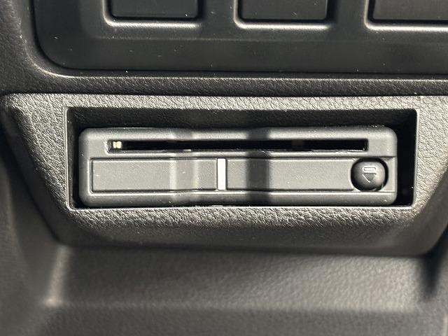 フォレスター ハイブリッド　Ａｄｖａｎｃｅ　ワンオーナー／純正８型ナビ／追従クルコン／メモリ－ナビ／シートヒーター／キーレス／ＥＴＣ車載器／スマートキー／禁煙／パワーシート／エアバッグ／サイドエアバッグ／ＡＵＸ／ＡＷＤ／ナビＴＶ／ＥＳＣ（37枚目）