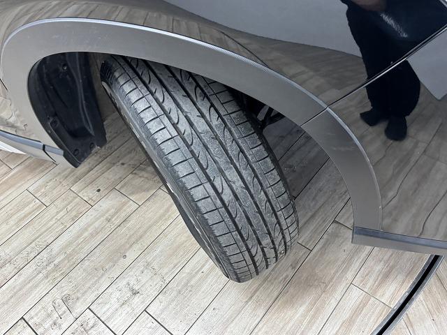 フォレスター ハイブリッド　Ａｄｖａｎｃｅ　ワンオーナー／純正８型ナビ／追従クルコン／メモリ－ナビ／シートヒーター／キーレス／ＥＴＣ車載器／スマートキー／禁煙／パワーシート／エアバッグ／サイドエアバッグ／ＡＵＸ／ＡＷＤ／ナビＴＶ／ＥＳＣ（57枚目）