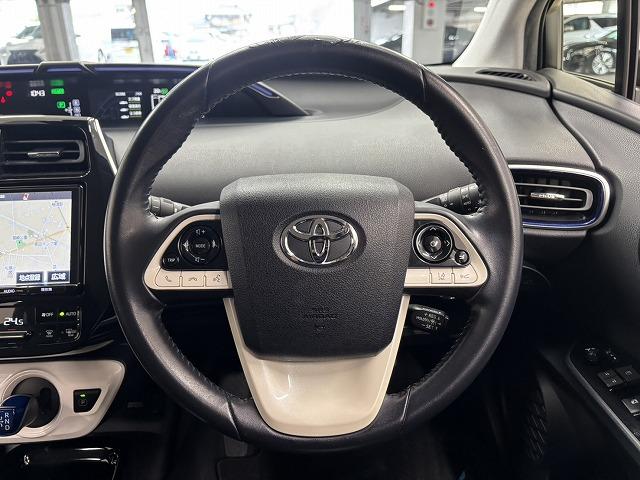 プリウス Ａツーリングセレクション　モデリスタエアロ／純正９インチナビ／パーキングアシスト／レーダークルコン／レーンキープアシスト／シートヒーター／ＢＳＭ／ＥＴＣ／地デジ／バックカメラ／ＨＵＤ／ＬＥＤヘッドライト／スマートキー（47枚目）