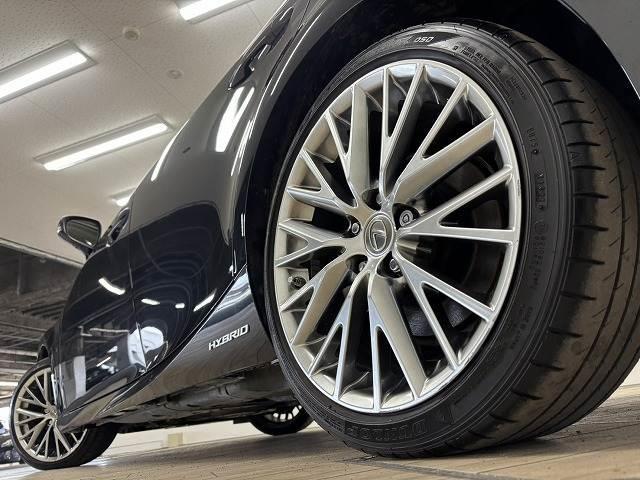 ＩＳ ＩＳ３００ｈ　ｖｅｒｓｉｏｎ　Ｌ　純正ＯＰ１８インチＡＷ／純正１０．３インチナビ／黒革シート／追従クルコン／レーンキープアシスト／ベンチレーション／クリアランスソナー／ＢＳＭ／ＥＴＣ／パワーシート／シートメモリー／地デジＬＥＤヘッド（19枚目）