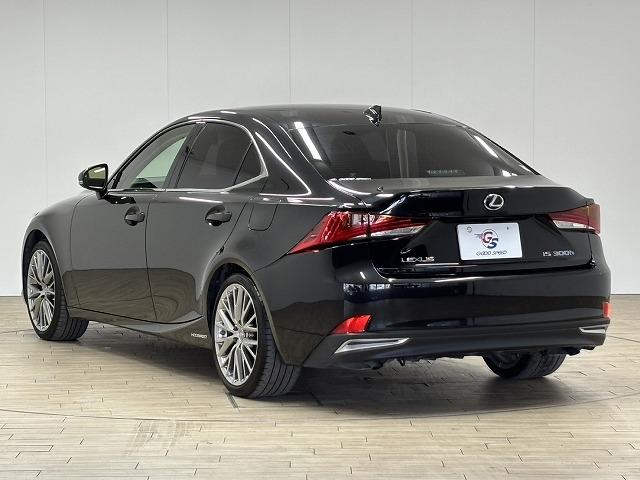 ＩＳ ＩＳ３００ｈ　ｖｅｒｓｉｏｎ　Ｌ　純正ＯＰ１８インチＡＷ／純正１０．３インチナビ／黒革シート／追従クルコン／レーンキープアシスト／ベンチレーション／クリアランスソナー／ＢＳＭ／ＥＴＣ／パワーシート／シートメモリー／地デジＬＥＤヘッド（24枚目）