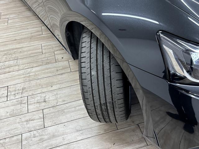 ＩＳ ＩＳ３００ｈ　ｖｅｒｓｉｏｎ　Ｌ　純正ＯＰ１８インチＡＷ／純正１０．３インチナビ／黒革シート／追従クルコン／レーンキープアシスト／ベンチレーション／クリアランスソナー／ＢＳＭ／ＥＴＣ／パワーシート／シートメモリー／地デジＬＥＤヘッド（32枚目）