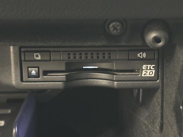 ＩＳ ＩＳ３００ｈ　ｖｅｒｓｉｏｎ　Ｌ　純正ＯＰ１８インチＡＷ／純正１０．３インチナビ／黒革シート／追従クルコン／レーンキープアシスト／ベンチレーション／クリアランスソナー／ＢＳＭ／ＥＴＣ／パワーシート／シートメモリー／地デジＬＥＤヘッド（37枚目）