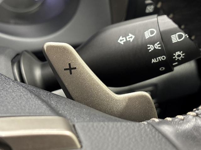 ＩＳ ＩＳ３００ｈ　ｖｅｒｓｉｏｎ　Ｌ　純正ＯＰ１８インチＡＷ／純正１０．３インチナビ／黒革シート／追従クルコン／レーンキープアシスト／ベンチレーション／クリアランスソナー／ＢＳＭ／ＥＴＣ／パワーシート／シートメモリー／地デジＬＥＤヘッド（53枚目）