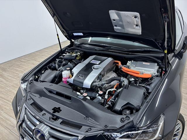 ＩＳ ＩＳ３００ｈ　ｖｅｒｓｉｏｎ　Ｌ　純正ＯＰ１８インチＡＷ／純正１０．３インチナビ／黒革シート／追従クルコン／レーンキープアシスト／ベンチレーション／クリアランスソナー／ＢＳＭ／ＥＴＣ／パワーシート／シートメモリー／地デジＬＥＤヘッド（64枚目）