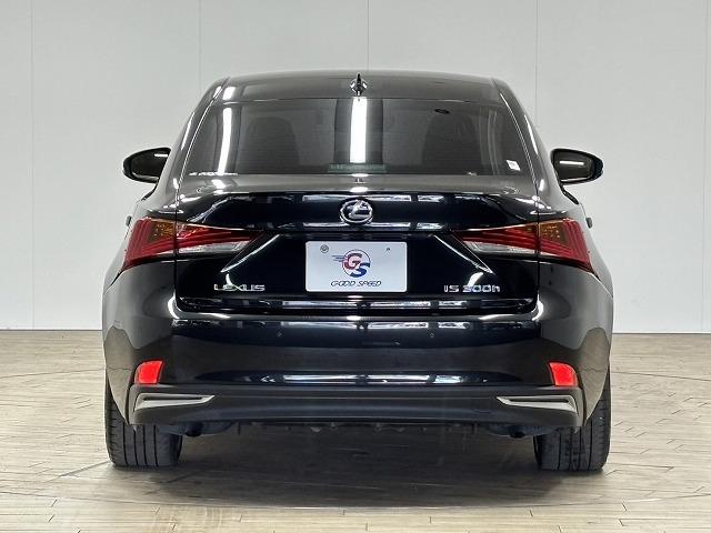 ＩＳ ＩＳ３００ｈ　ｖｅｒｓｉｏｎ　Ｌ　純正ＯＰ１８インチＡＷ／純正１０．３インチナビ／黒革シート／追従クルコン／レーンキープアシスト／ベンチレーション／クリアランスソナー／ＢＳＭ／ＥＴＣ／パワーシート／シートメモリー／地デジＬＥＤヘッド（72枚目）