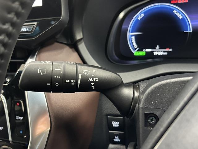 ハリアーハイブリッド Ｚ　調光ルーフ／ＪＢＬサウンド／純正１２．３型ナビ地デジ／全周囲／追従クルコン／ＢＳＭ／パワーシート／パワーバックドア／オートハイビーム／ＬＥＤ／ＥＴＣ／スマートキー（52枚目）